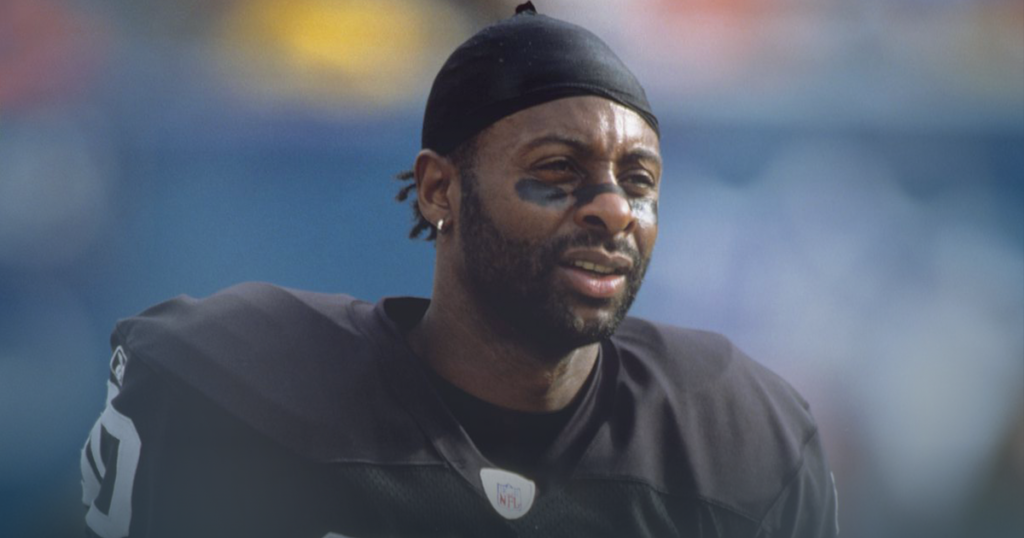 Jerry Rice Believes the QB Rule Will Help the Teams