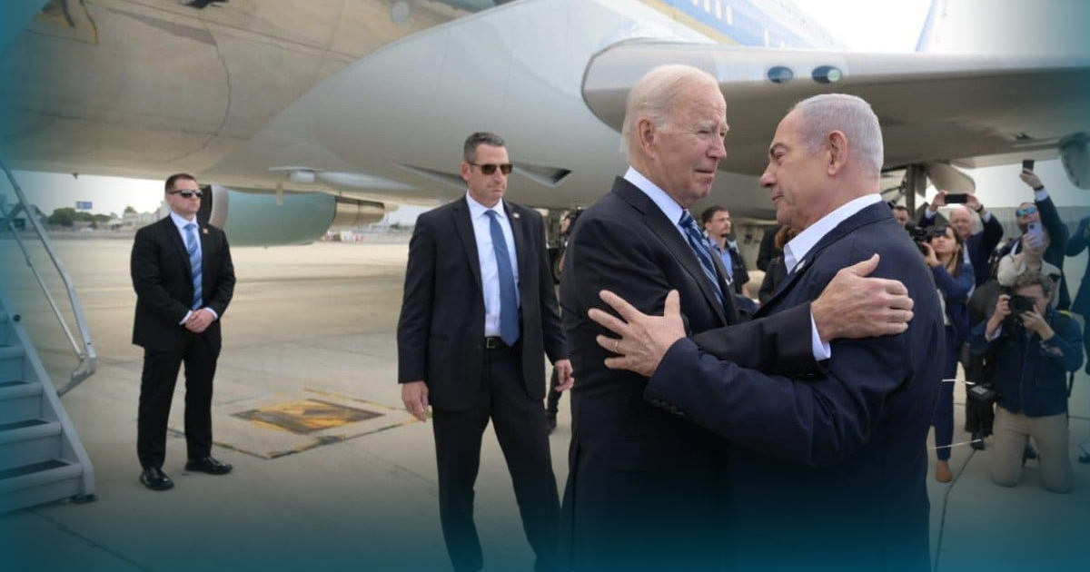 Joe Biden autographed a picture for Benjamin Netanyahu a long time ago